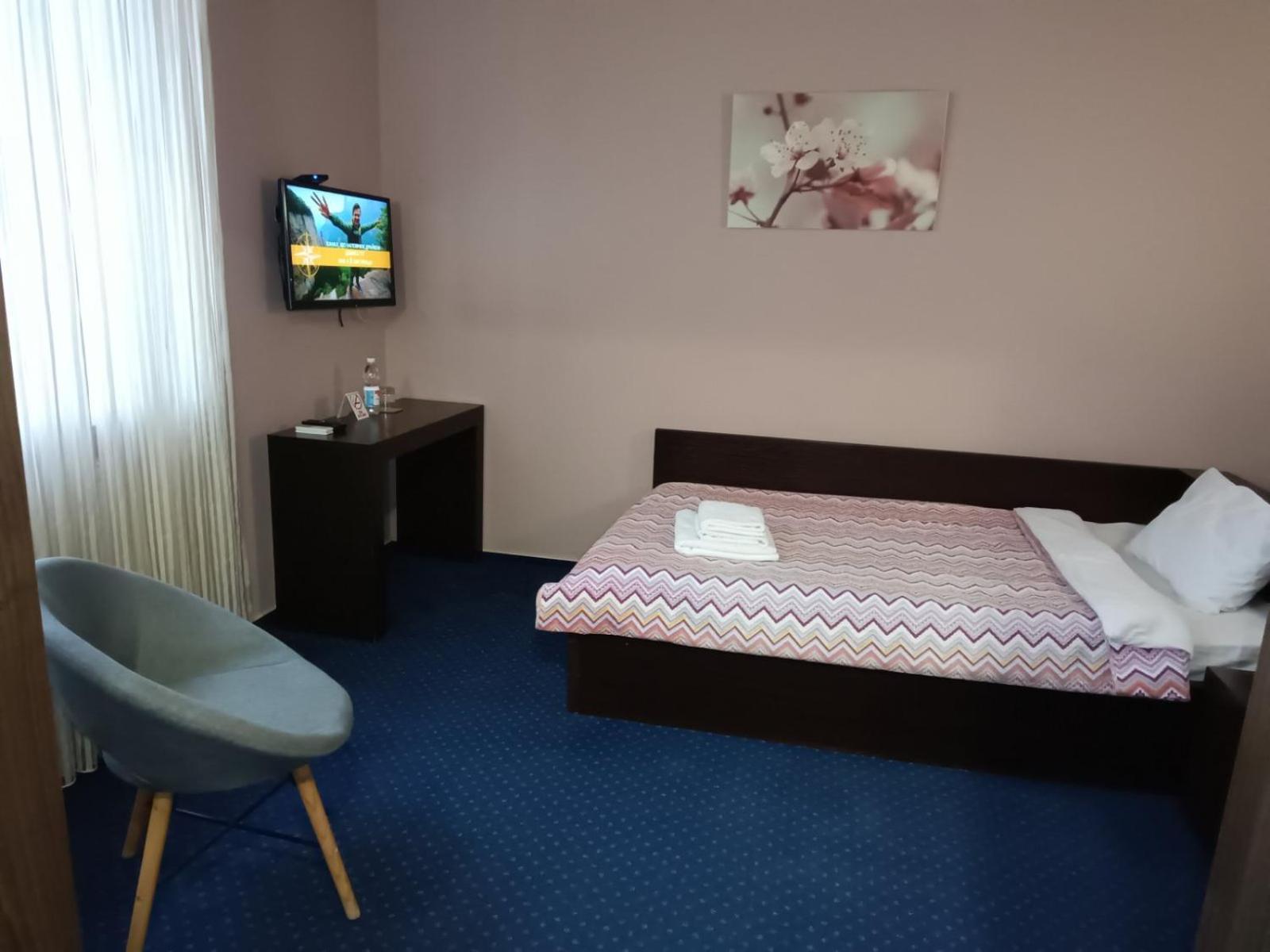 Gosudar Hotel Кропивницкий Экстерьер фото