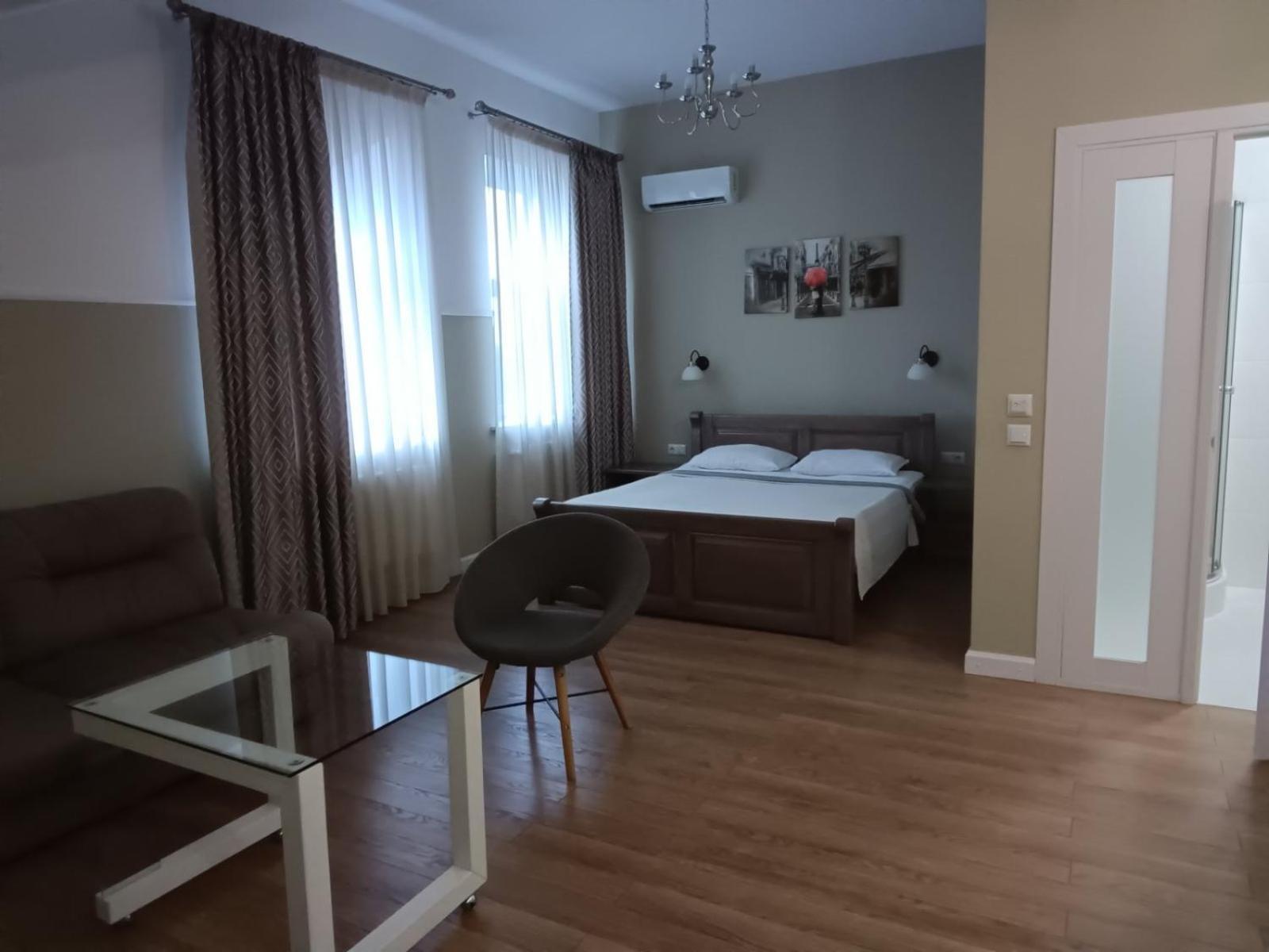 Gosudar Hotel Кропивницкий Экстерьер фото