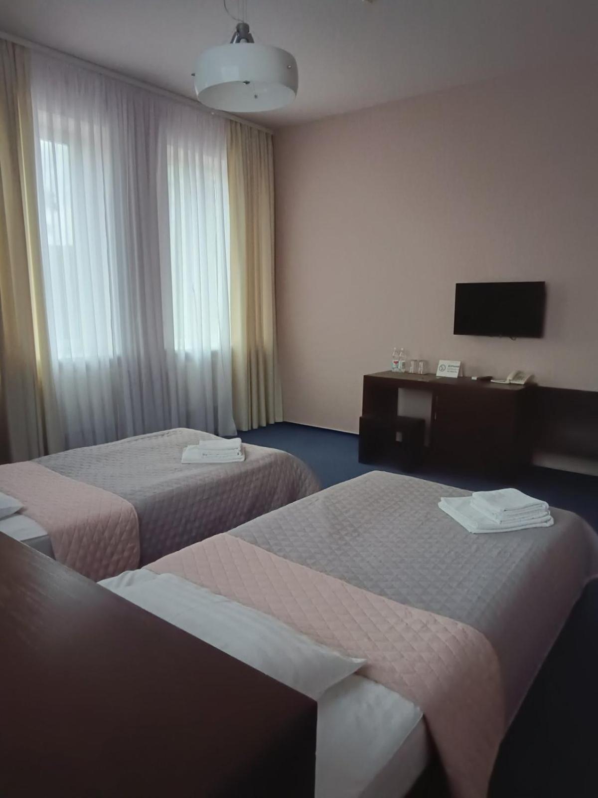 Gosudar Hotel Кропивницкий Экстерьер фото