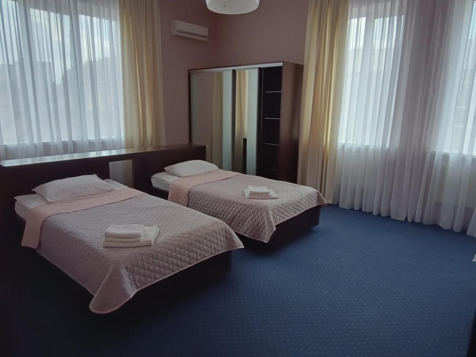 Gosudar Hotel Кропивницкий Экстерьер фото
