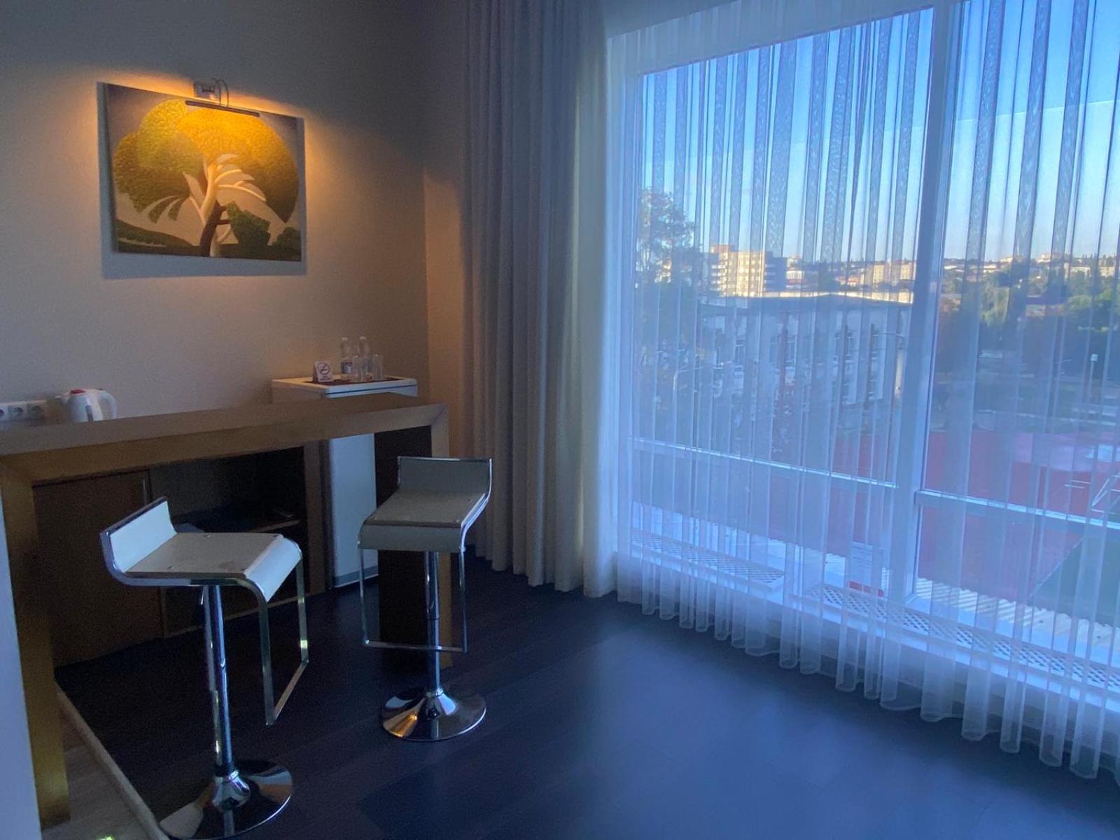 Gosudar Hotel Кропивницкий Экстерьер фото