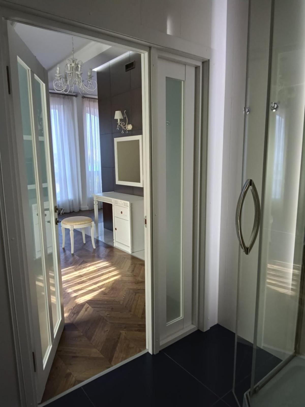 Gosudar Hotel Кропивницкий Экстерьер фото